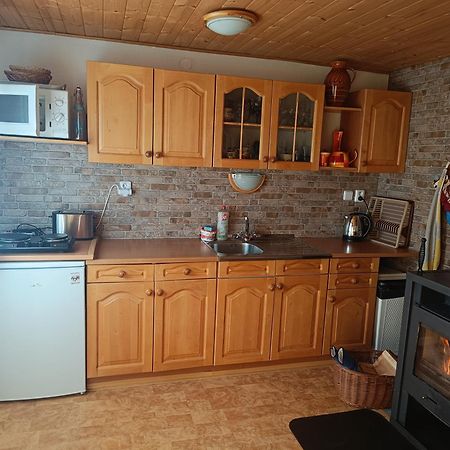 Chata Lazne Evzenie Klášterec nad Ohří Exteriör bild
