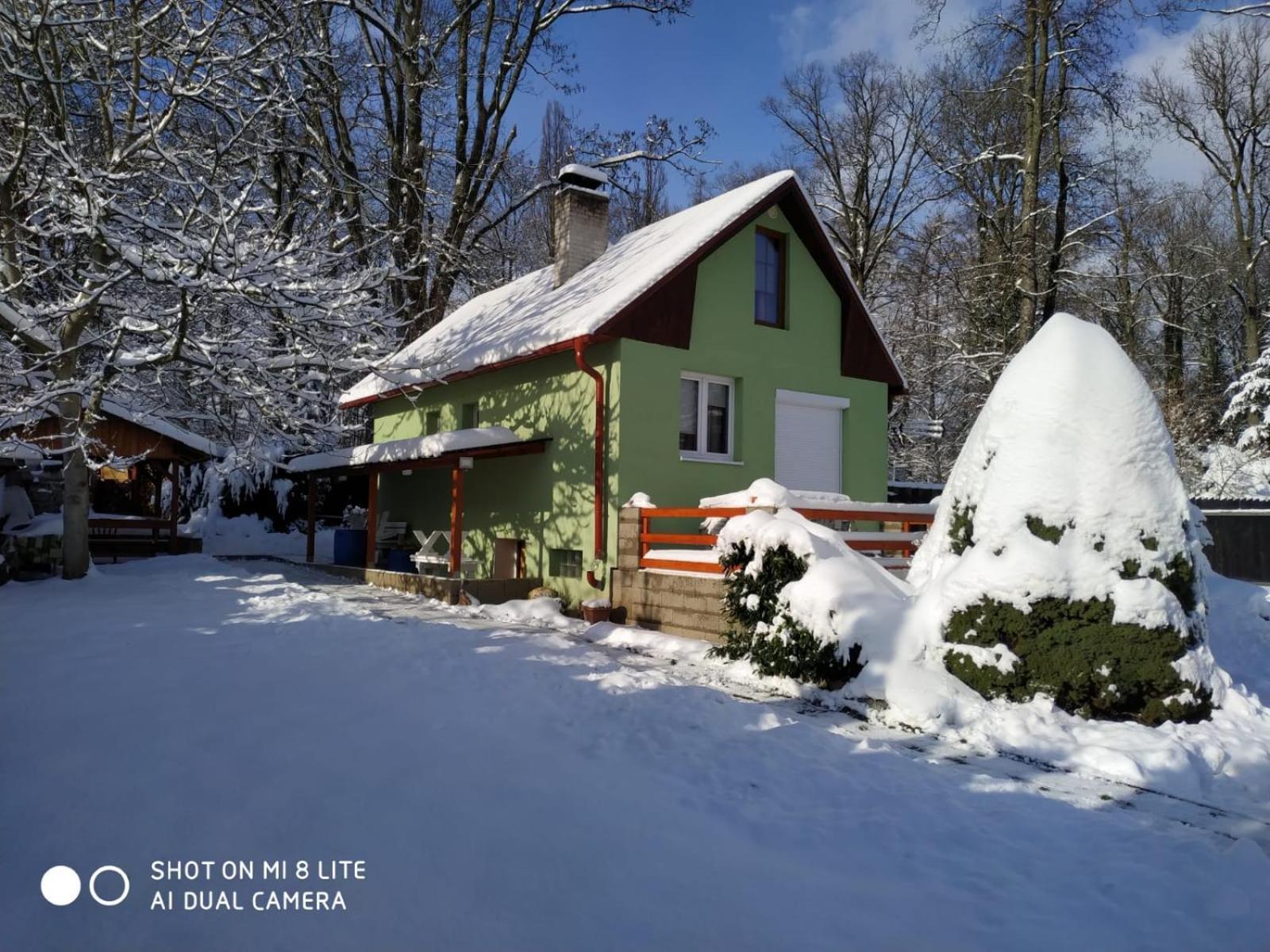 Chata Lazne Evzenie Klášterec nad Ohří Exteriör bild