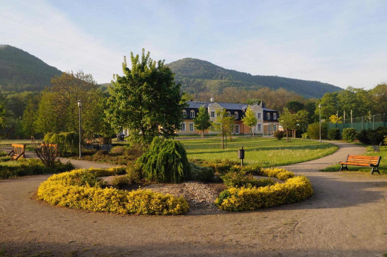 Chata Lazne Evzenie Klášterec nad Ohří Exteriör bild